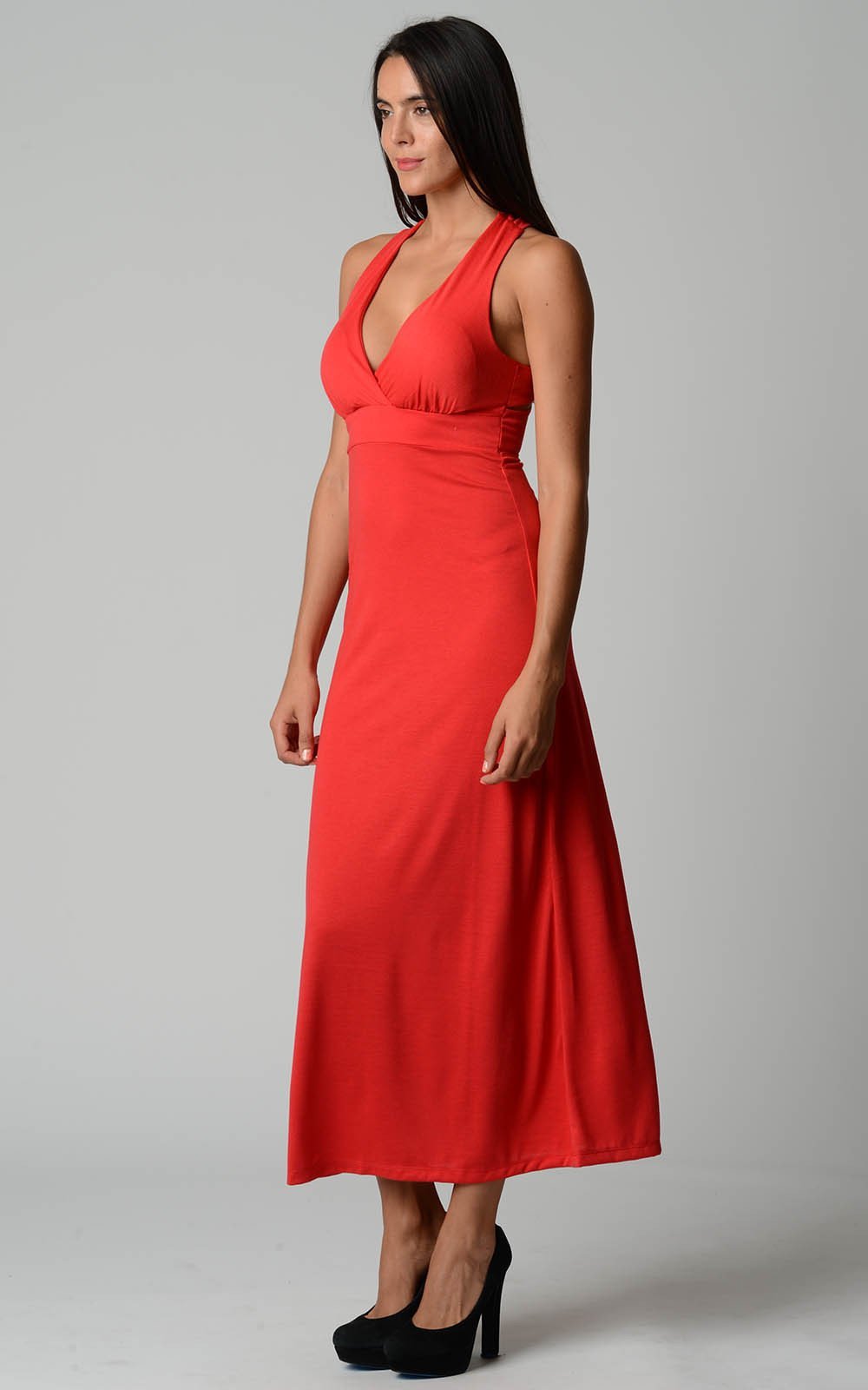 Coastal Breeze Halter Maxi Dress – Cross-Back Elegance for Every Escape