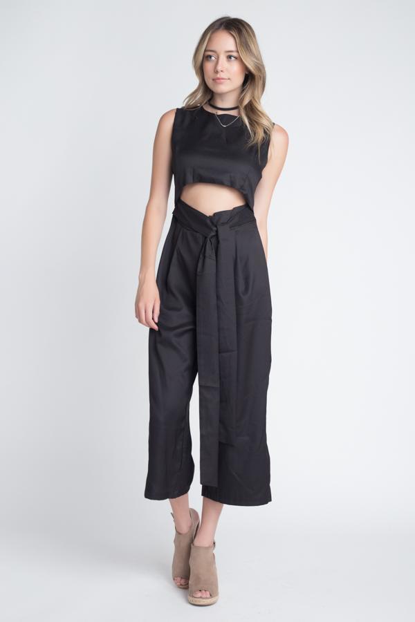 Sleek Escape: Sleeveless Tie Jumpsuit with Slit – Black