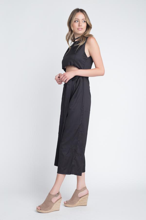 Sleek Escape: Sleeveless Tie Jumpsuit with Slit – Black