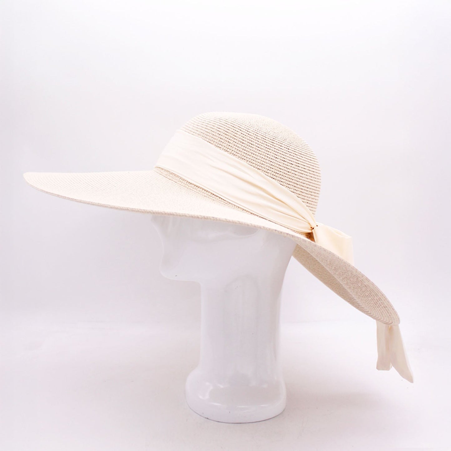 Seaside Escape: Wide Brim Floppy Straw Hat