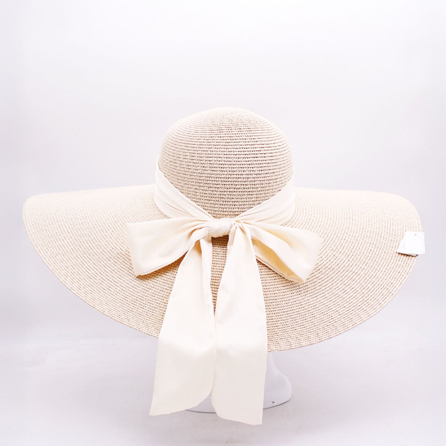 Seaside Escape: Wide Brim Floppy Straw Hat