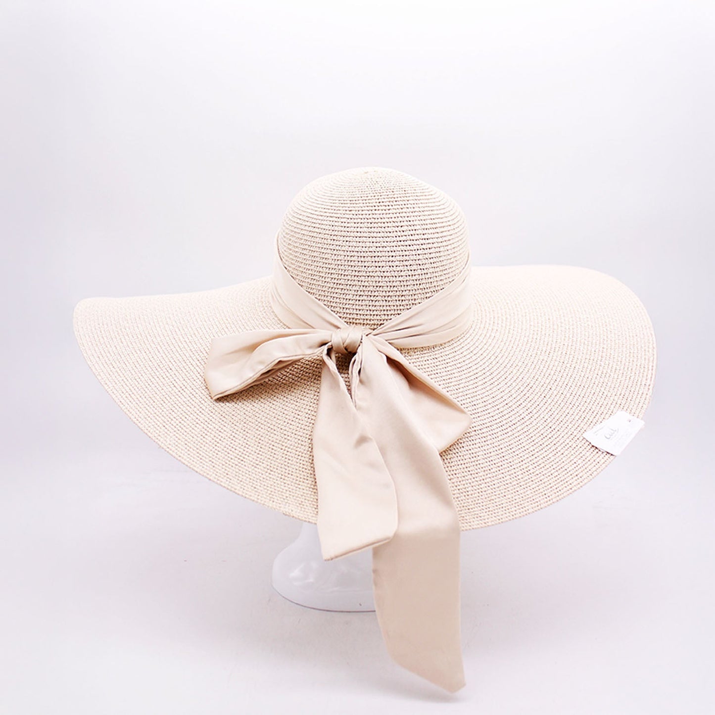 Seaside Escape: Wide Brim Floppy Straw Hat