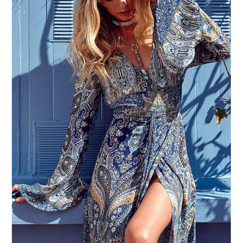 Boho Chic Maxi Dress – Vintage Floral Elegance