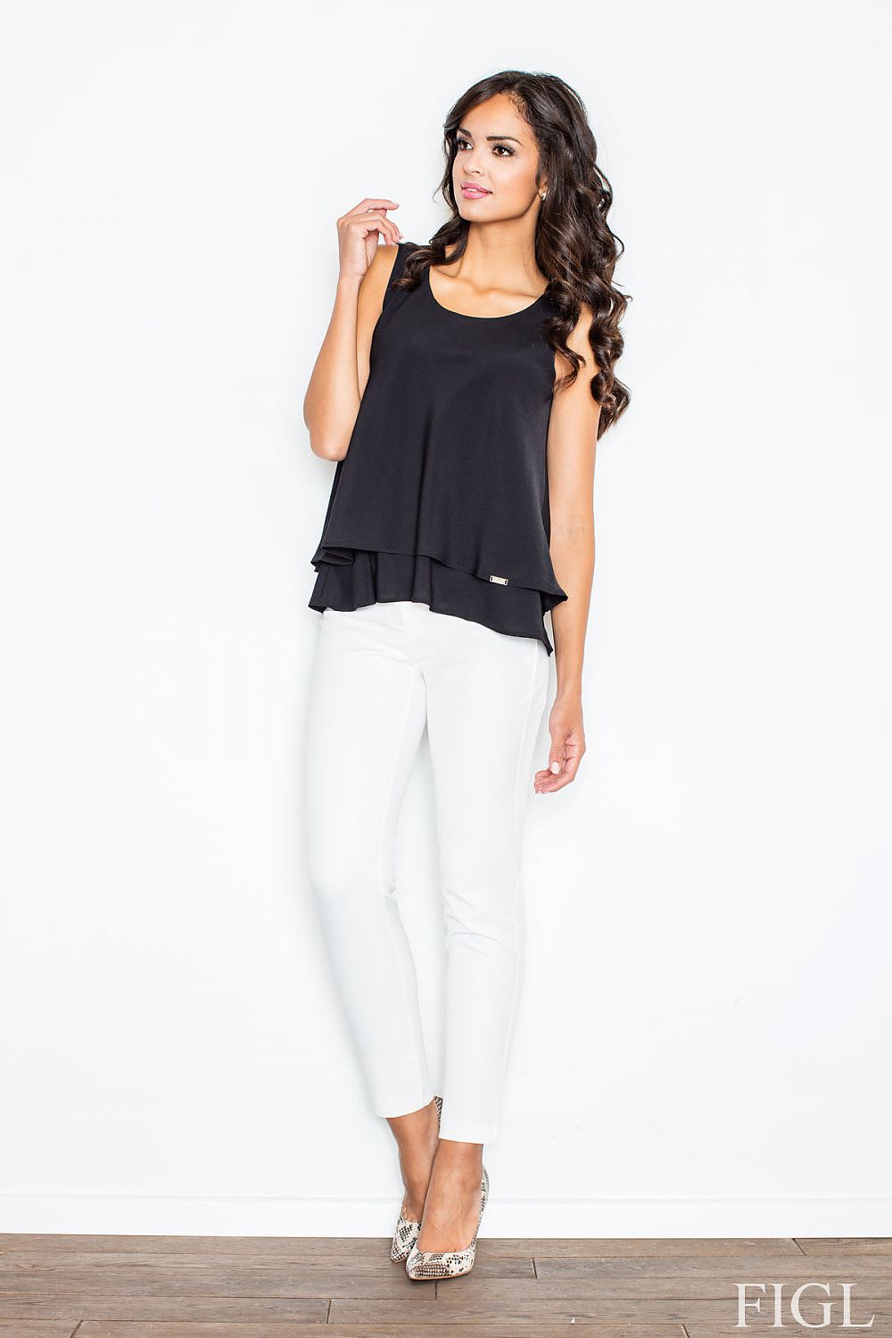 Elegant Knitwear Blouse