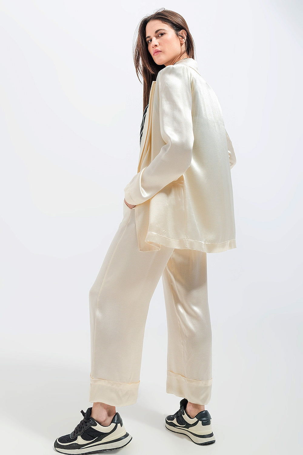 Luxe Glow Satin Blazer – Cream