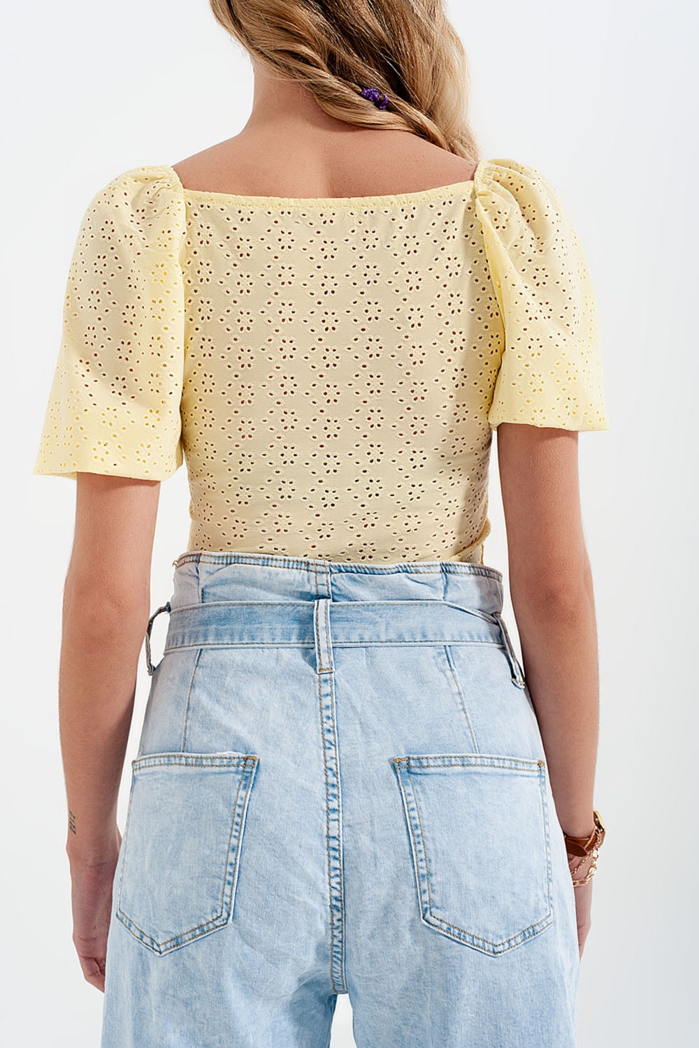 Boho Yellow Short Top with Puffed Sleeves in Batiste Fabric