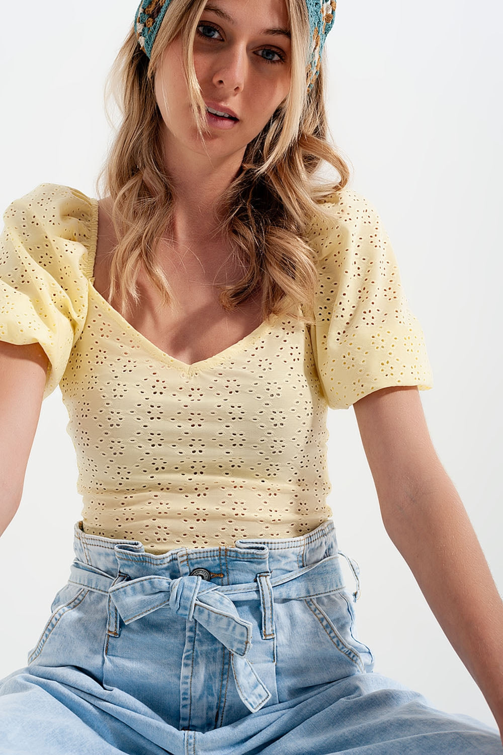 Boho Yellow Short Top with Puffed Sleeves in Batiste Fabric