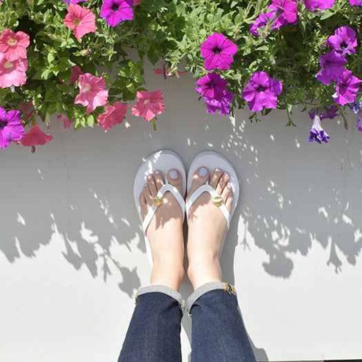Gold Shell Charm Flip-Flop Sandals | The Sophisticated Shoppers