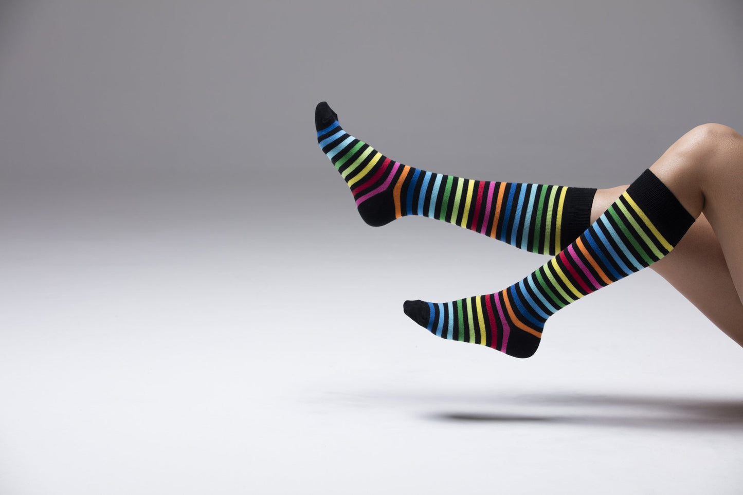 Colorline Classic: Women’s Multiline Stripe Knee-High Socks – Multi-Pack