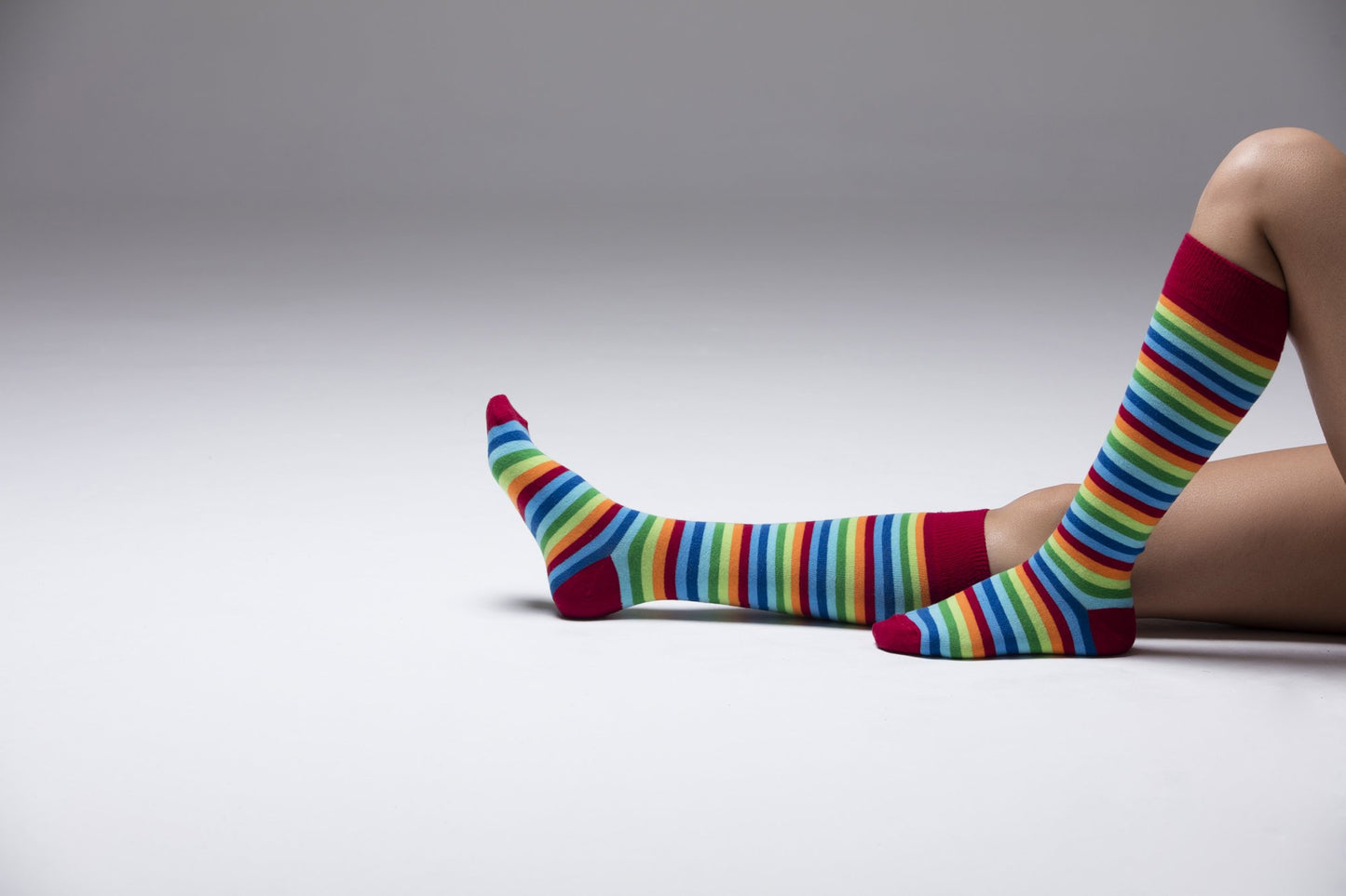 Colorline Classic: Women’s Multiline Stripe Knee-High Socks – Multi-Pack