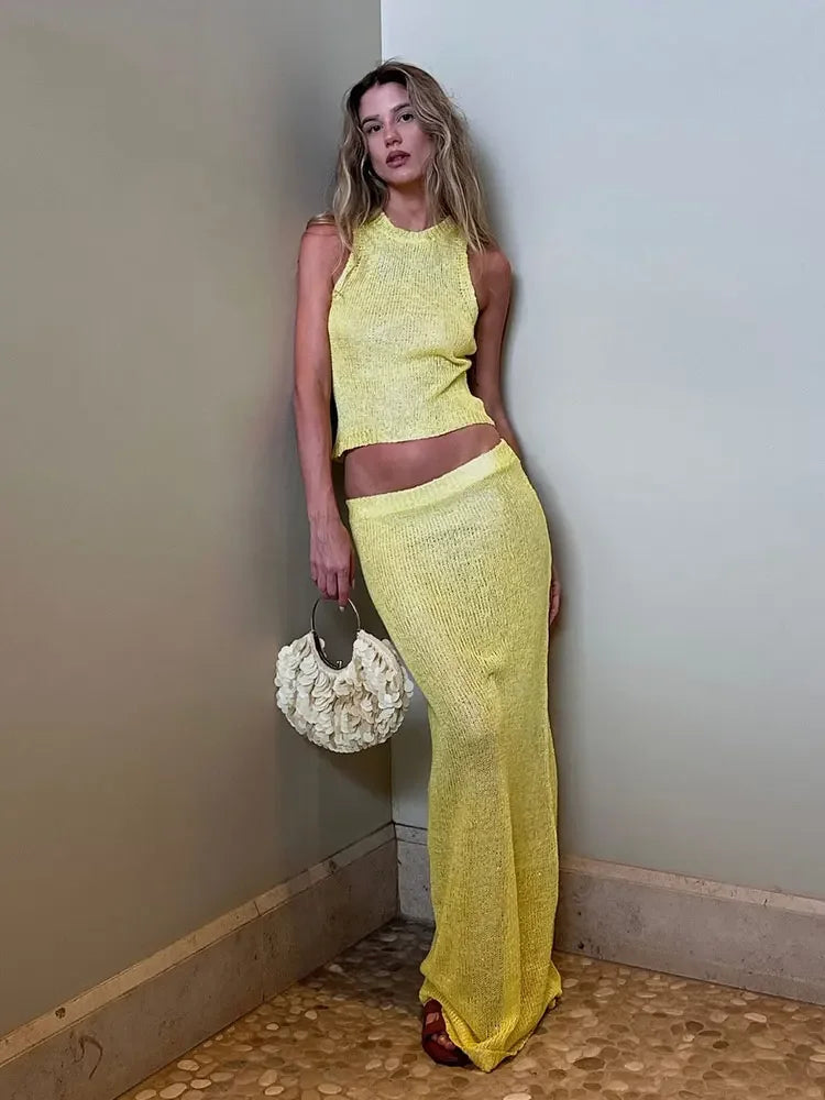 Conjunto de dos piezas de top y pareo de punto semitransparente para traje de baño